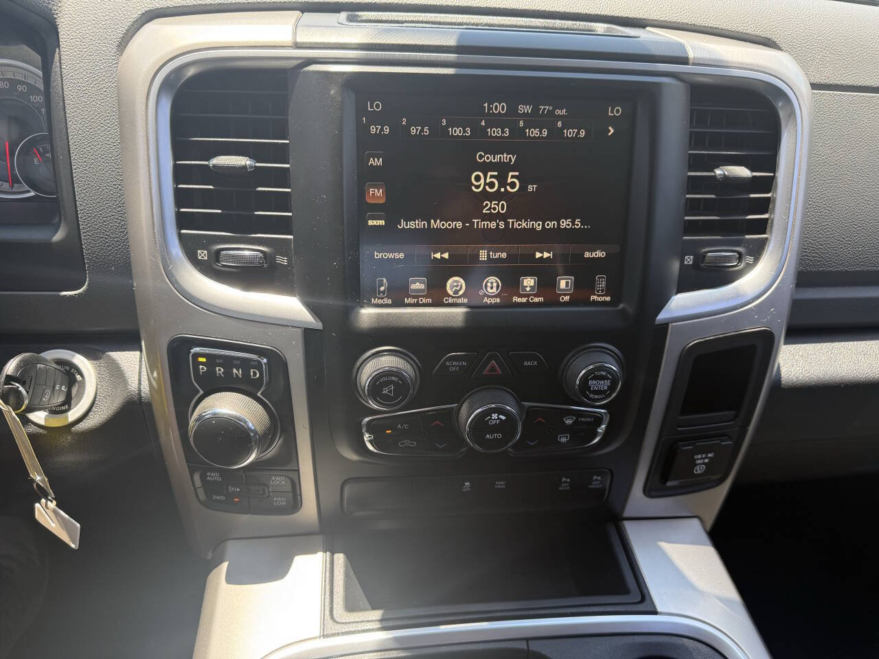 Used 2017 RAM 1500 Lone Star AWD/4WD image 8