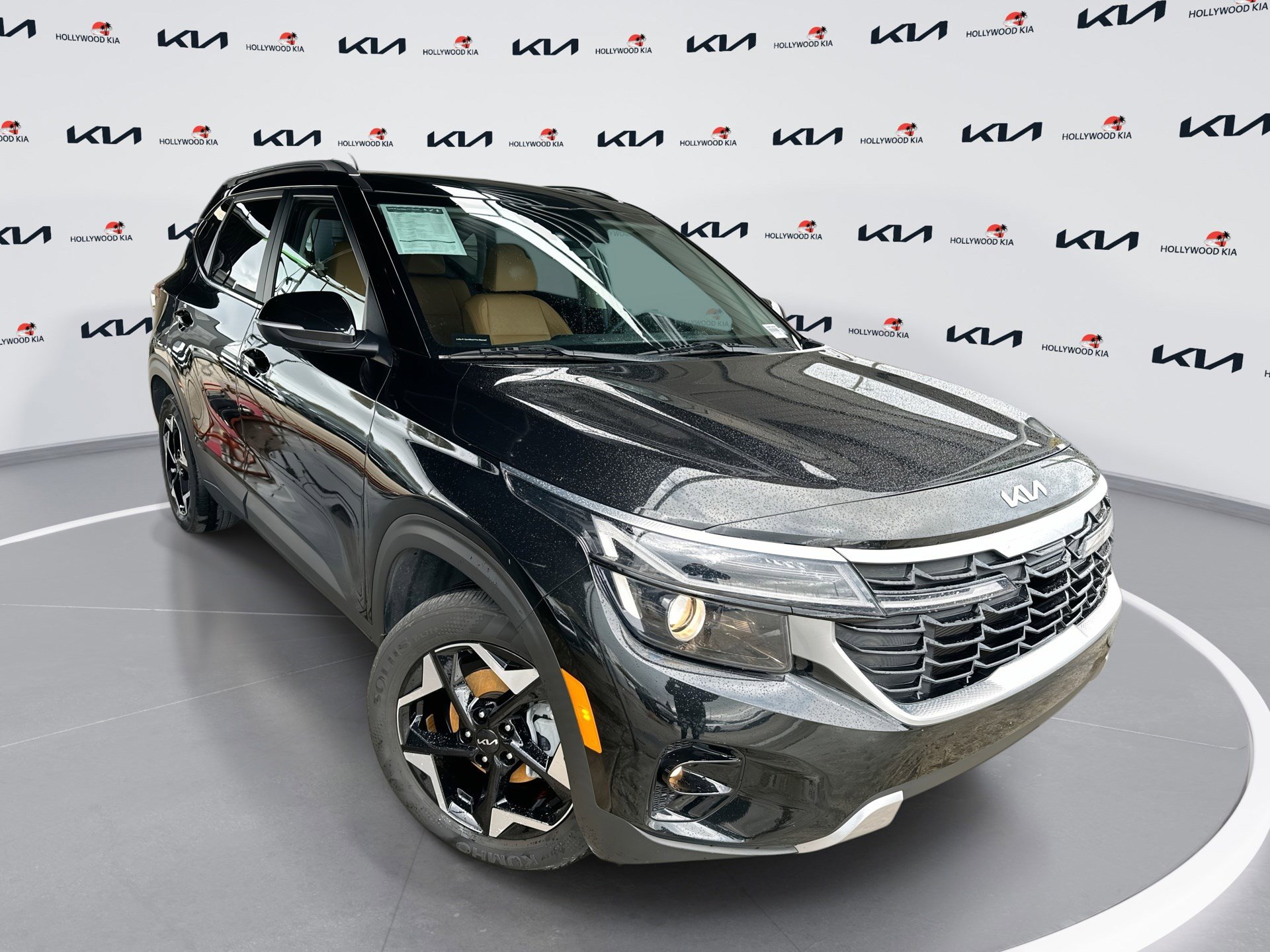 Certified 2024 Kia Seltos EX