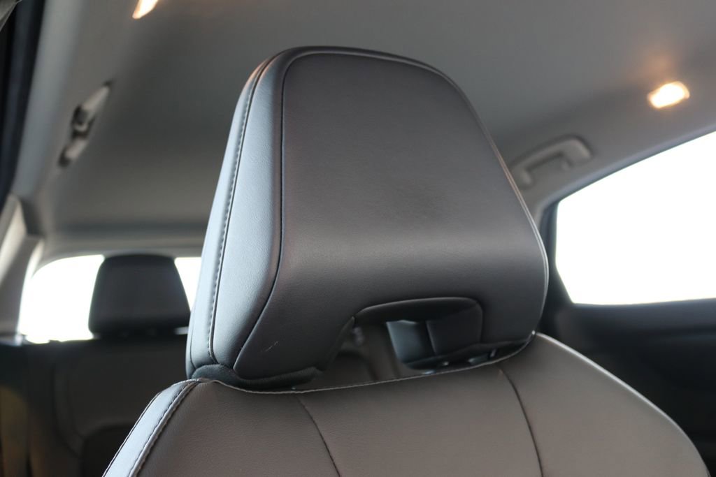 Used 2023 Nissan Ariya AWD image 38