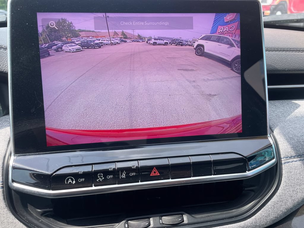 Used 2024 Jeep Compass Latitude AWD/4WD image 19