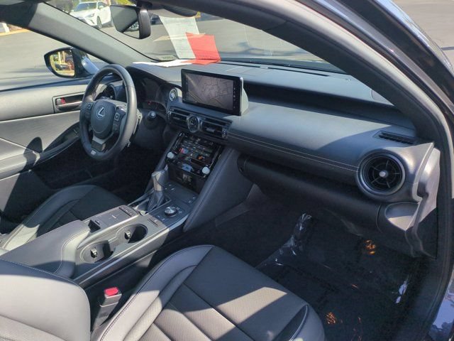 Used 2025 Lexus IS 350 F Sport RWD image 31