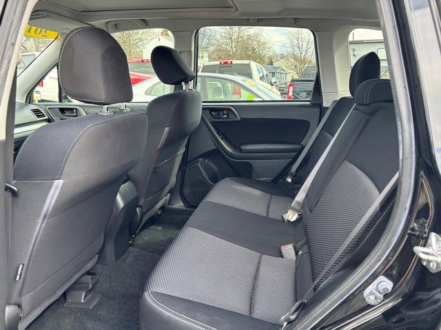 Used 2016 Subaru Forester 2.5i Premium w/ All-Weather Package image 11