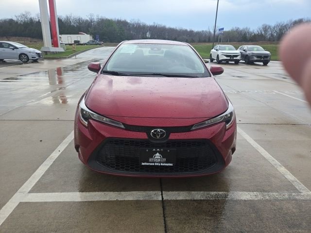 Used 2022 Toyota Corolla LE image 8