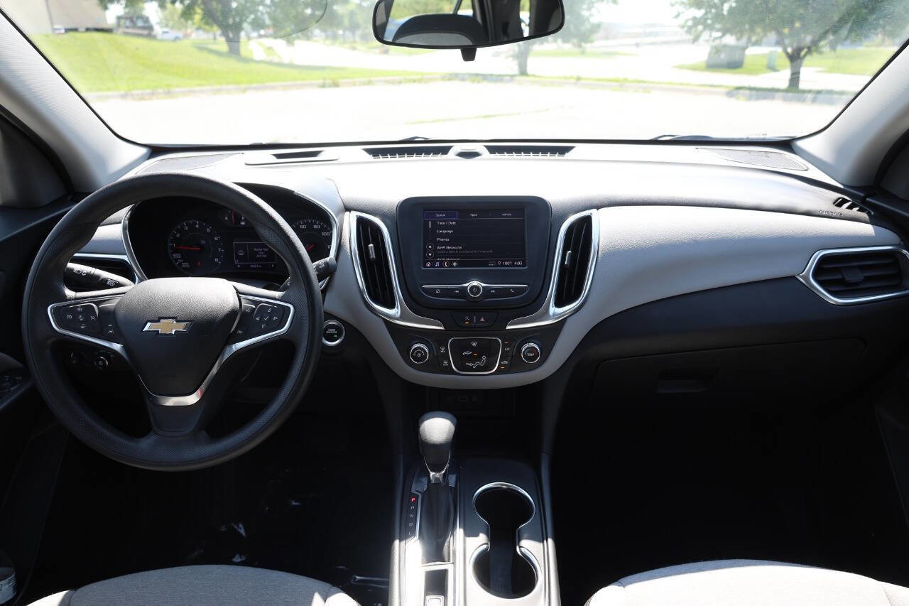 Used 2024 Chevrolet Equinox LS image 14
