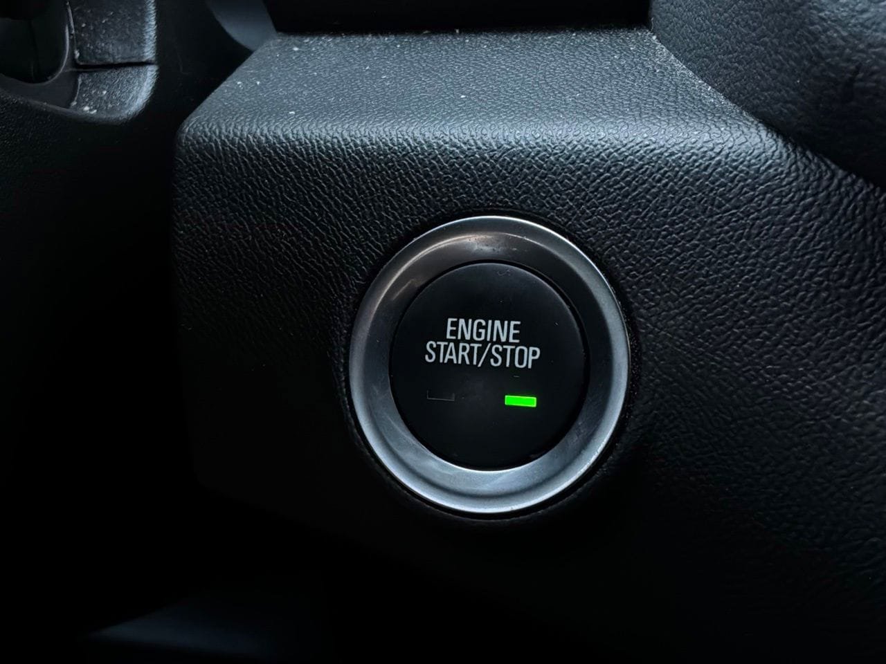 Used 2024 GMC Terrain SLE FWD image 26