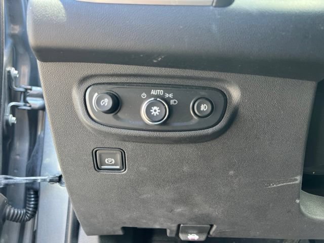 Used 2021 GMC Terrain SLT AWD/4WD image 20