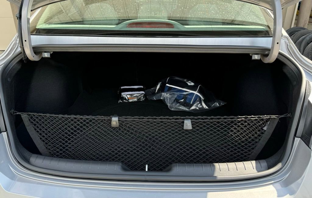 New 2025 Hyundai Elantra SEL image 15