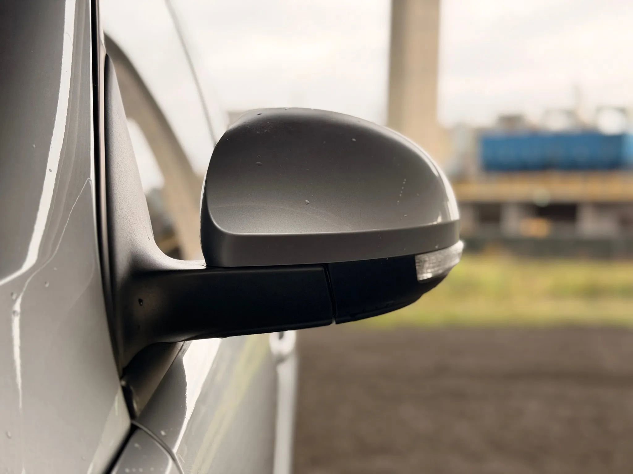 Used 2011 Volkswagen Tiguan S image 17