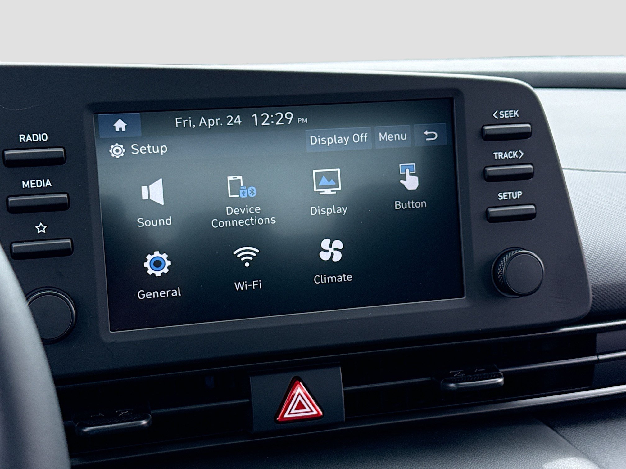 New 2026 Hyundai Elantra SEL Sport FWD image 9