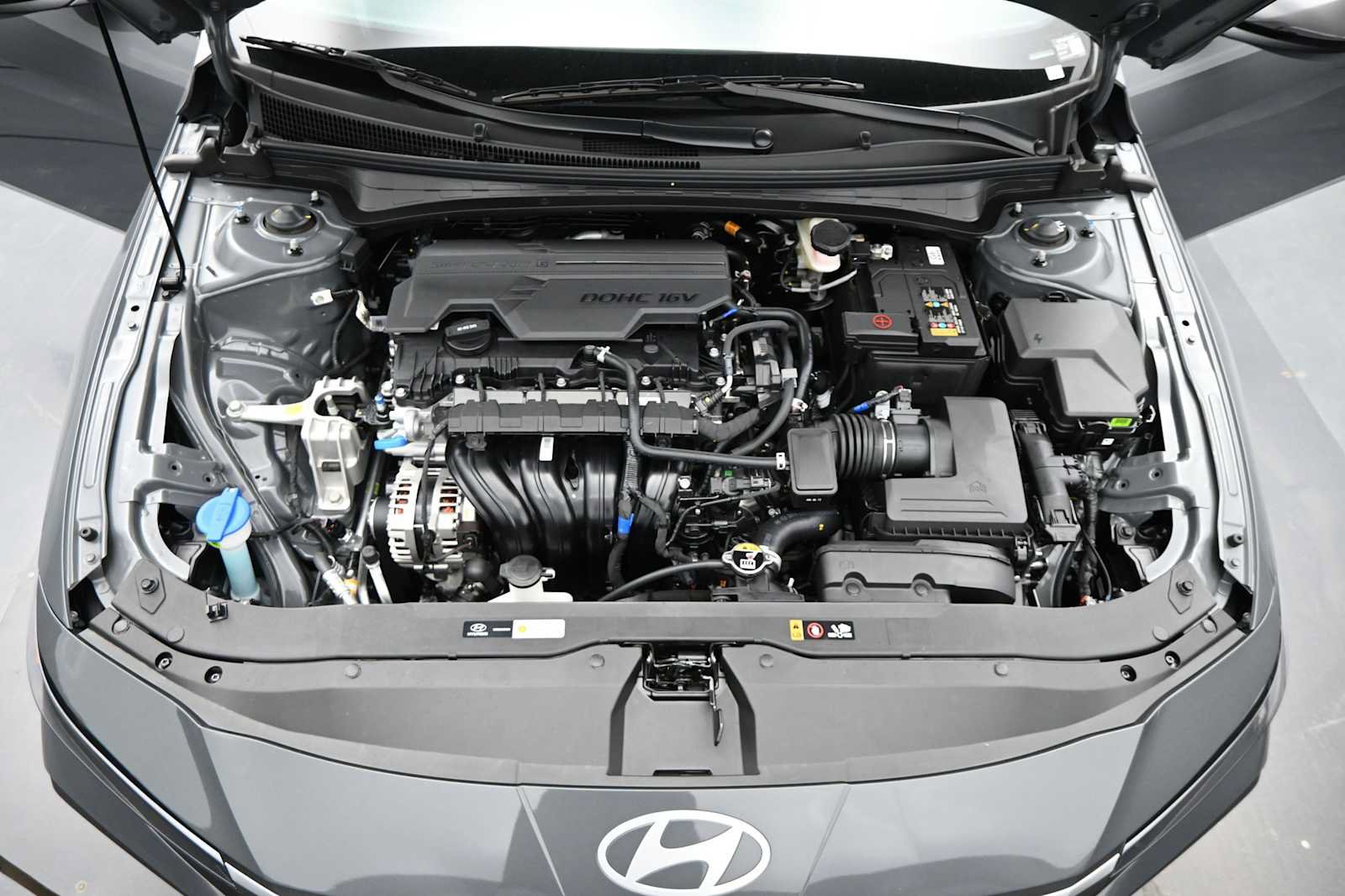New 2026 Hyundai Elantra SEL Sport FWD image 24