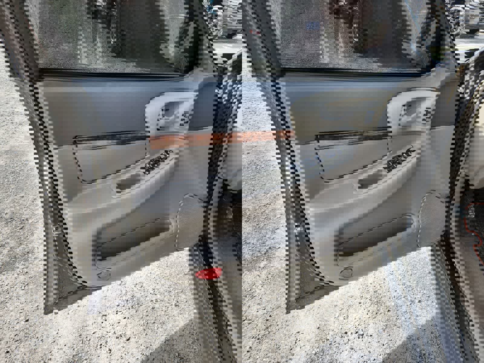 Used 2002 Chevrolet Impala image 16