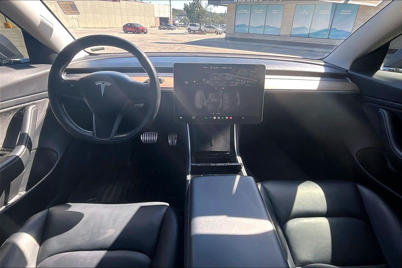 Used 2018 Tesla Model 3 Long Range AWD/4WD image 12