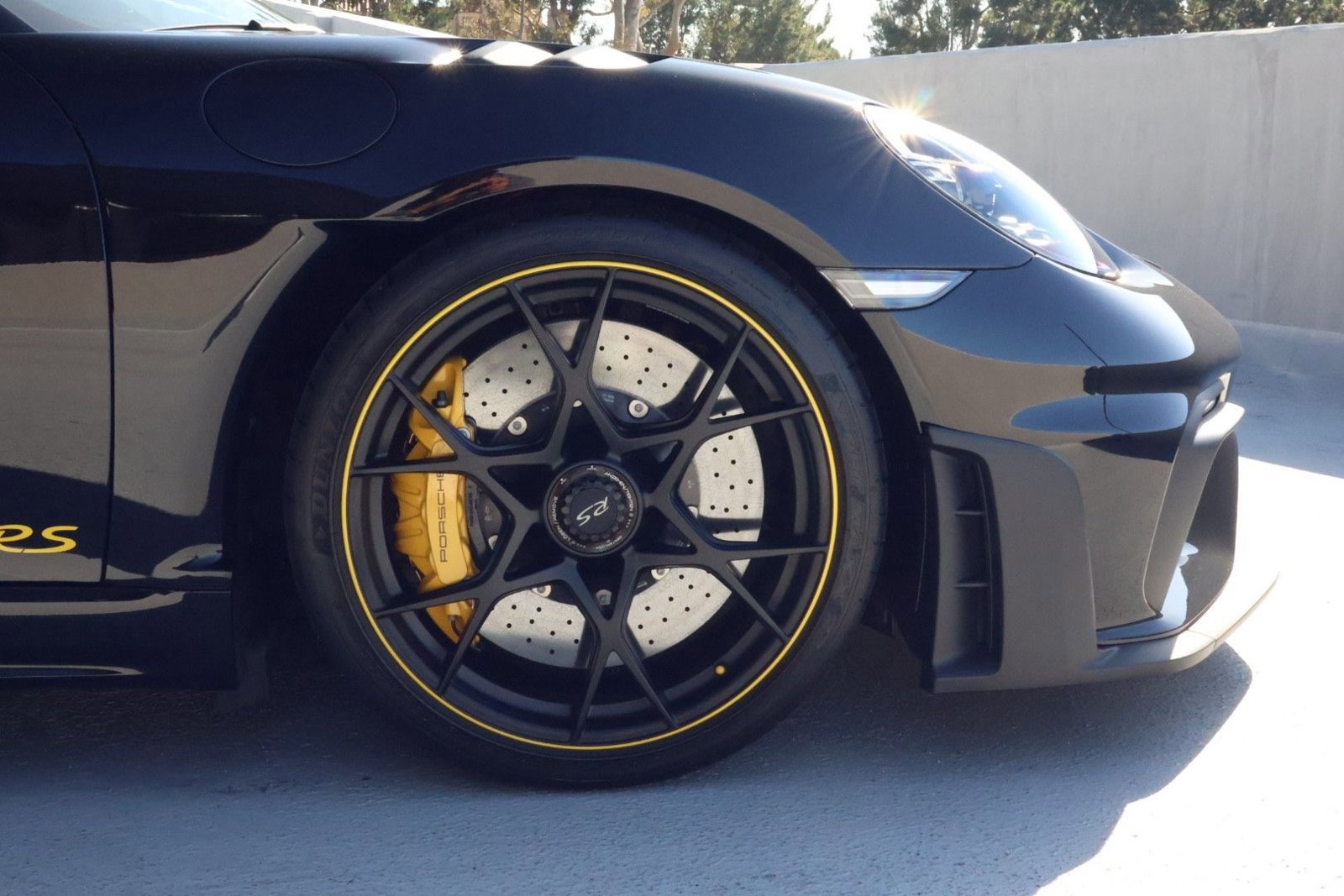 Certified 2025 Porsche 718 Cayman GT4 RS image 11