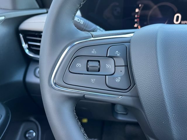 New 2026 Buick Envista Avenir FWD image 18