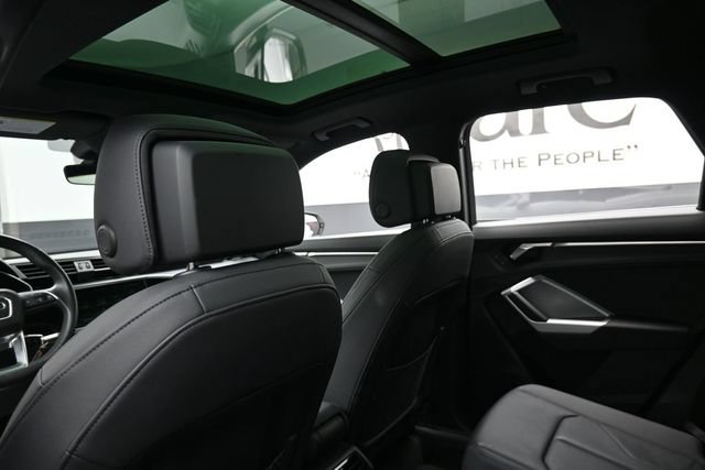 Used 2025 Audi Q3 2.0T Premium AWD/4WD image 26