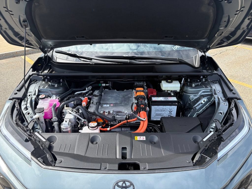 New 2026 Toyota C-HR AWD/4WD image 11
