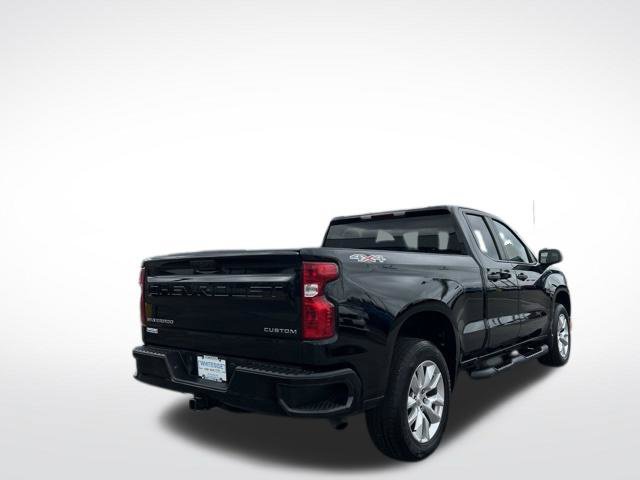 Used 2022 Chevrolet Silverado 1500 Custom AWD/4WD image 12