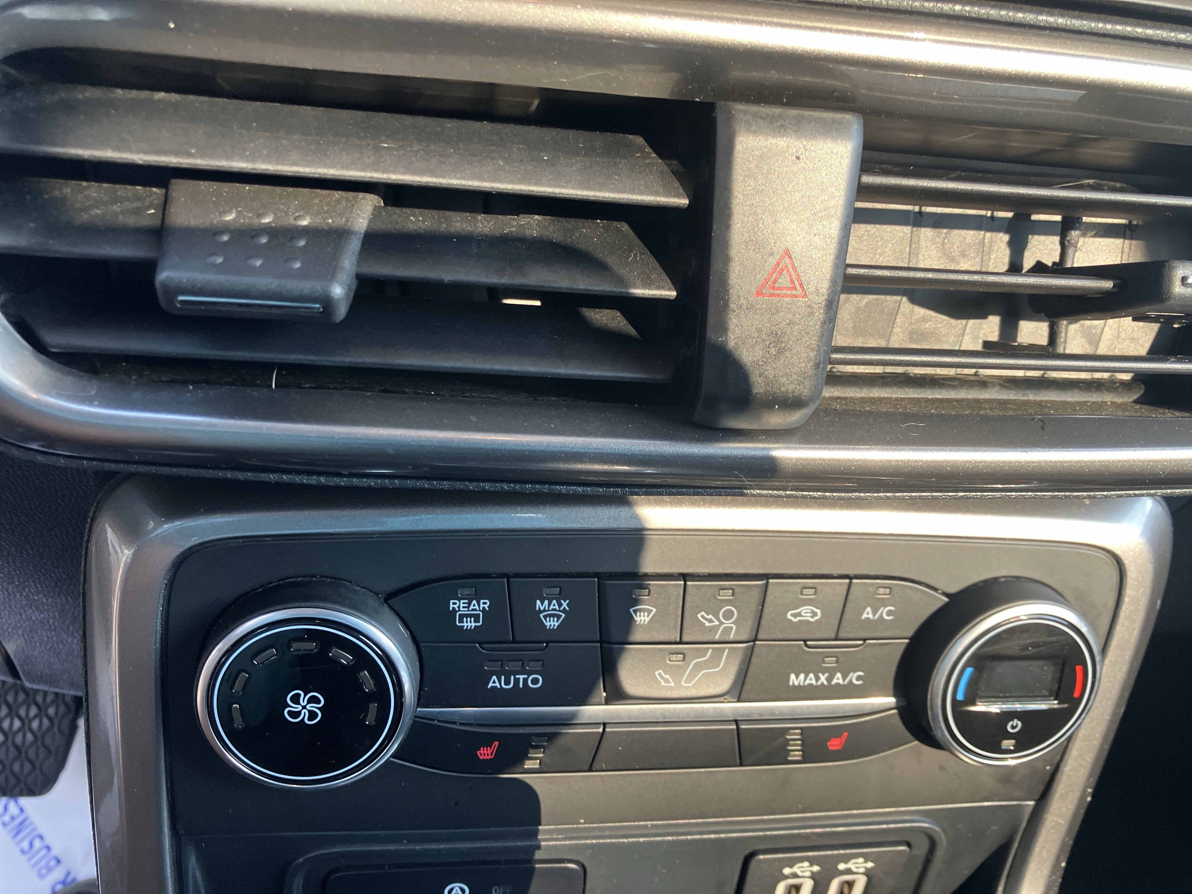 Used 2021 Ford EcoSport SE FWD image 26