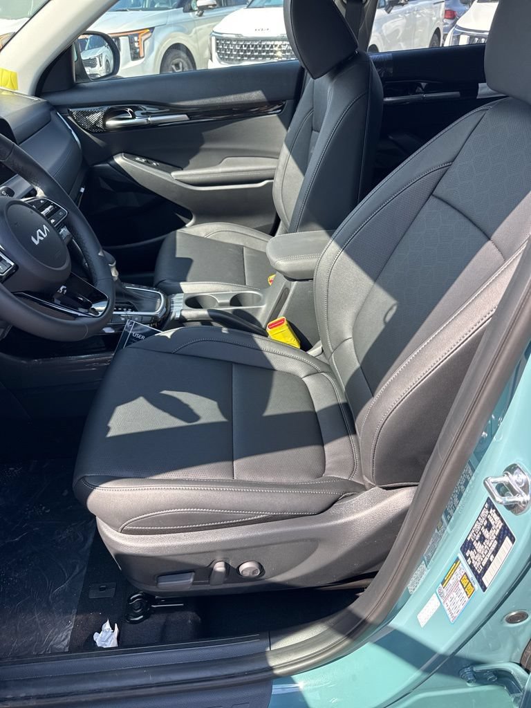 New 2026 Kia Seltos EX AWD/4WD image 9