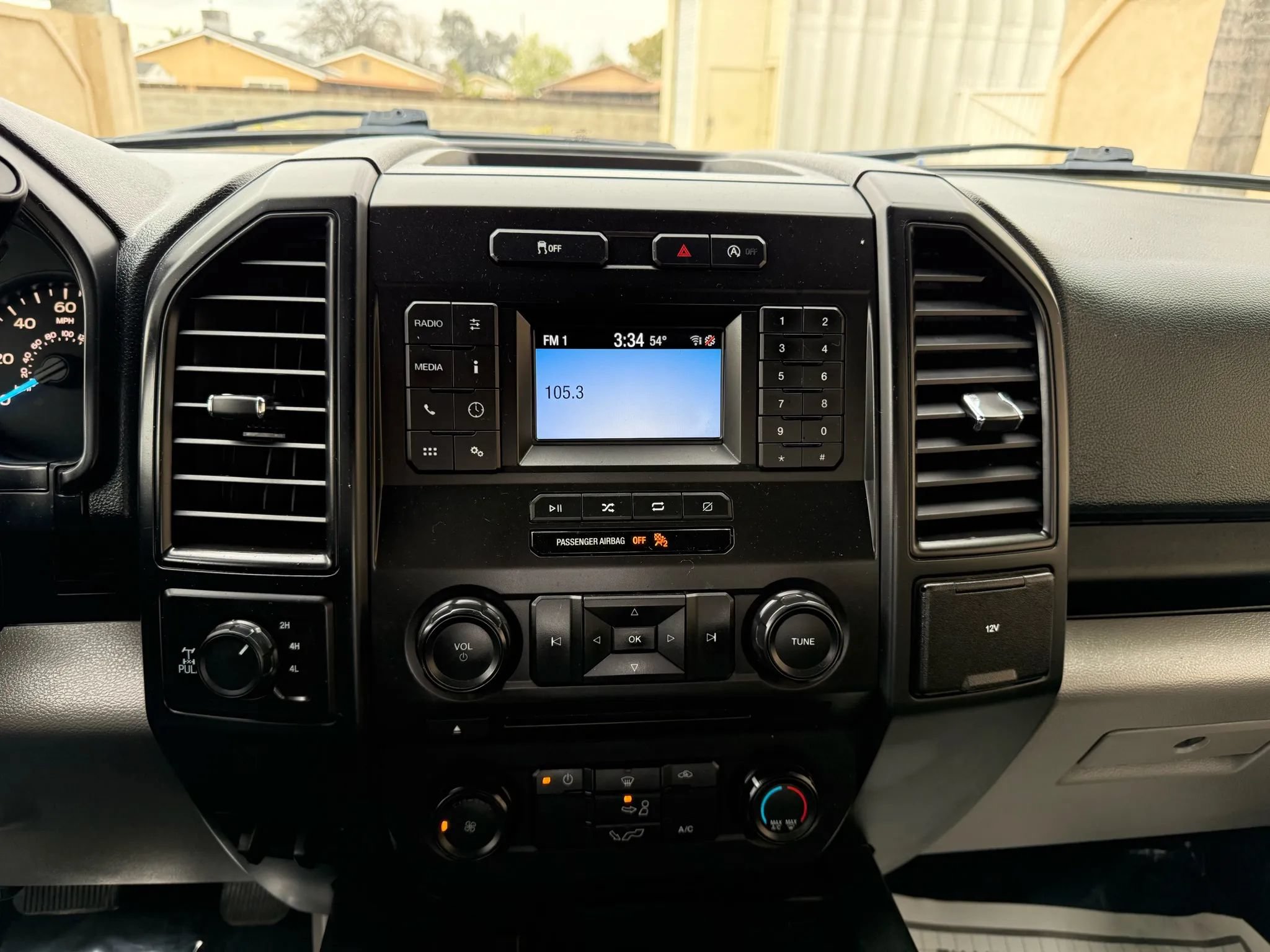 Used 2018 Ford F150 XL w/ Equipment Group 101A Mid AWD/4WD image 22