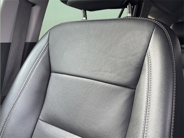 Used 2023 GMC Terrain SLT image 45