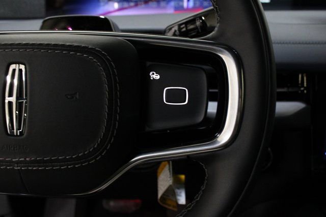 New 2026 Lincoln Navigator L Reserve w/ Jet Appearance Package image 39