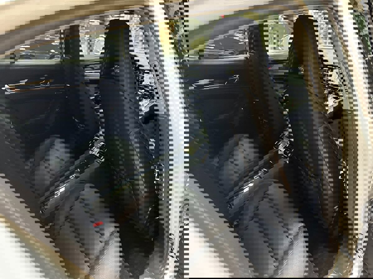 Used 2012 Porsche Panamera 4 image 52