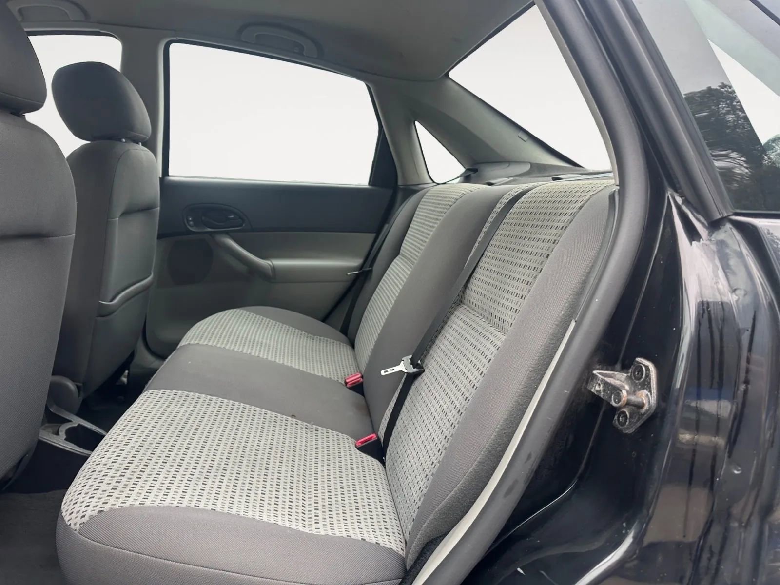 Used 2007 Ford Focus SE image 14