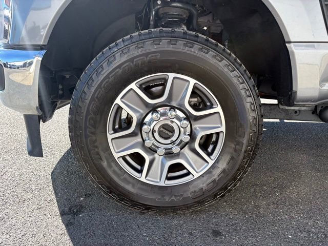 Used 2024 Ford F250 Lariat image 9