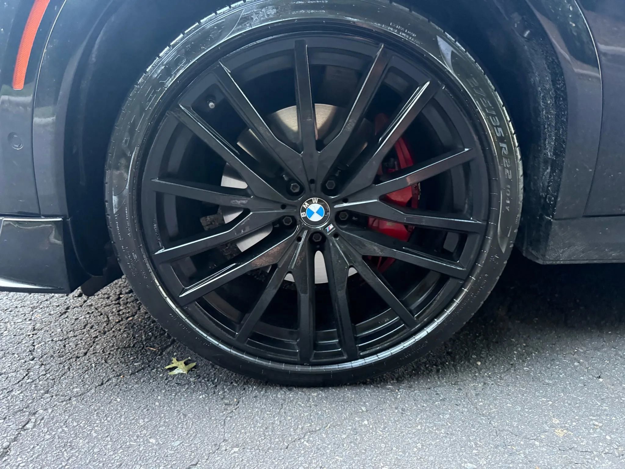 Used 2021 BMW X6 xDrive40i w/ Executive Package AWD/4WD image 38