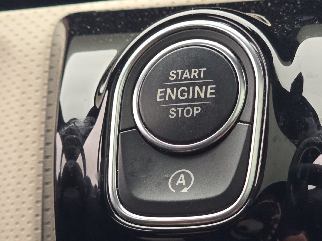 Certified 2023 Mercedes-Benz CLA 250 4MATIC image 33