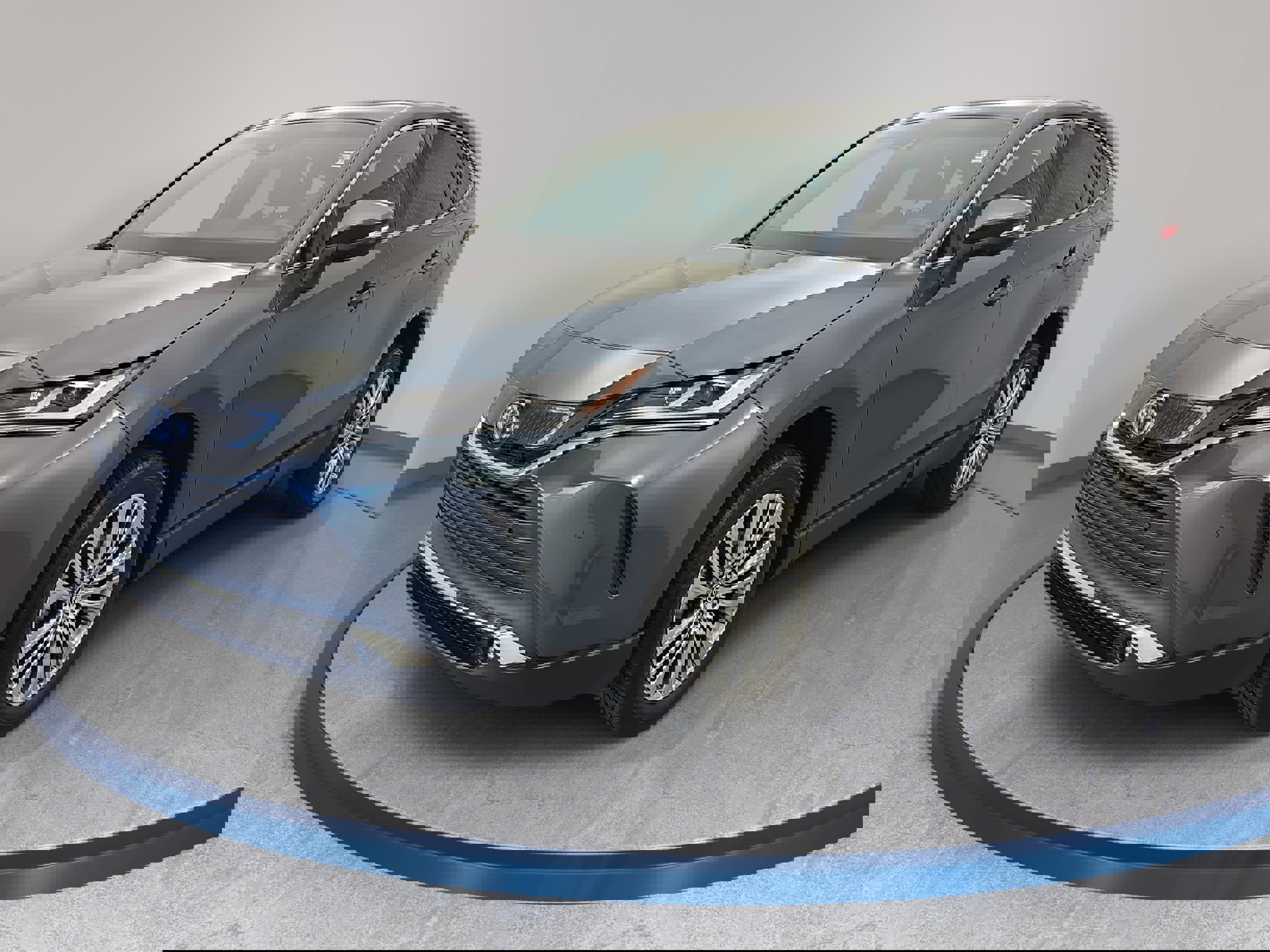 Used 2024 Toyota Venza Limited AWD/4WD image 1