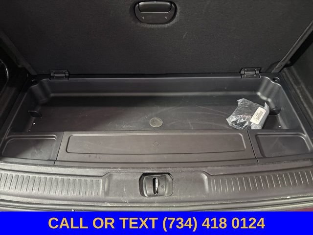 Used 2024 Jeep Wagoneer Series II AWD/4WD image 8