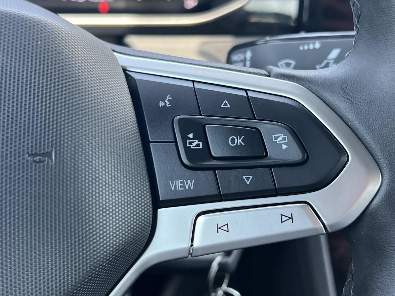 Used 2025 Volkswagen Jetta Sport image 10