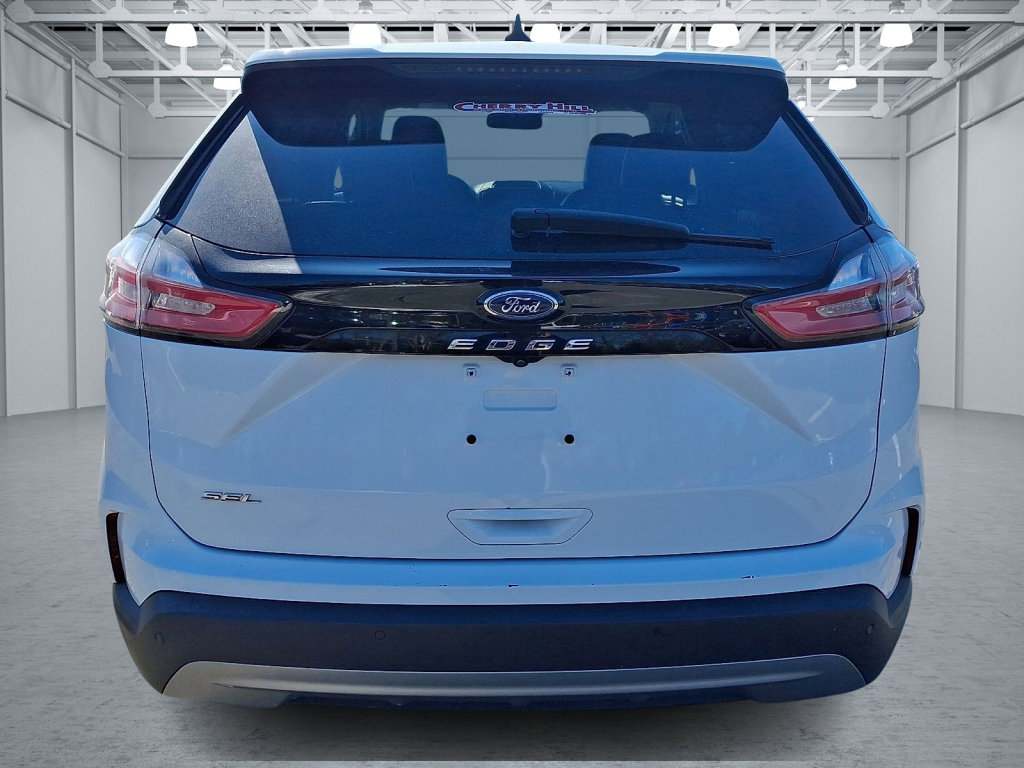 Used 2023 Ford Edge SEL image 4