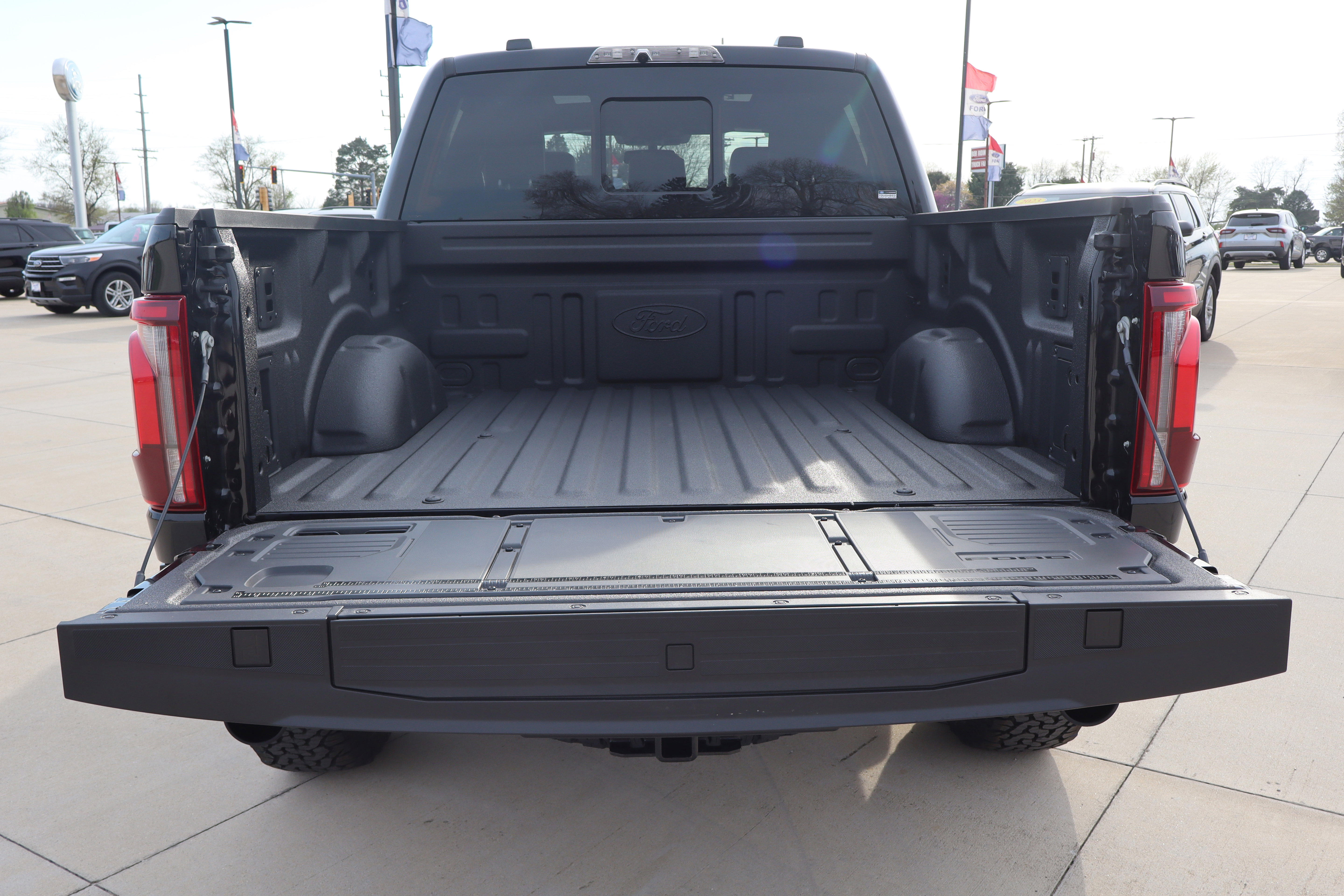 New 2026 Ford F150 Raptor AWD/4WD image 33
