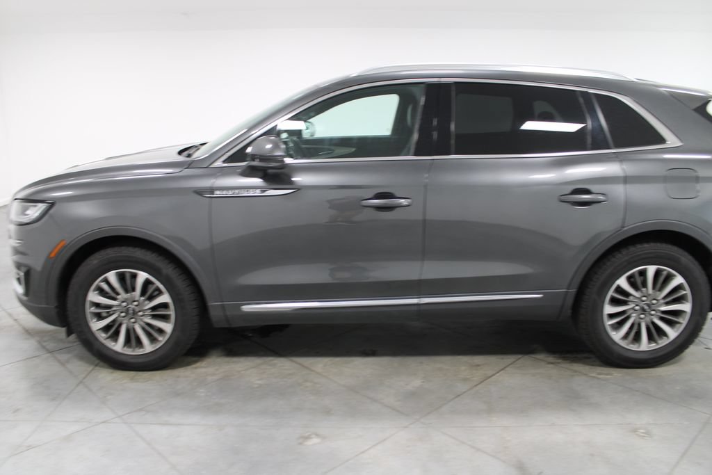 Used 2020 Lincoln Nautilus FWD w/ Equipment Group 101A image 6