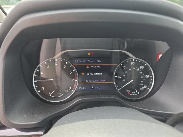 Used 2021 Nissan Titan SV RWD image 10