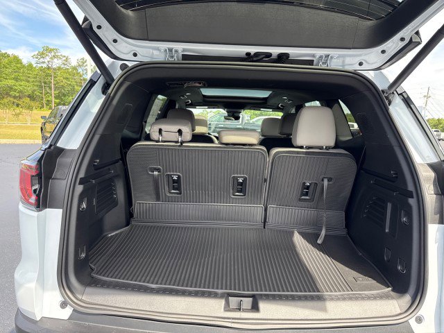 New 2026 GMC Acadia Elevation image 17