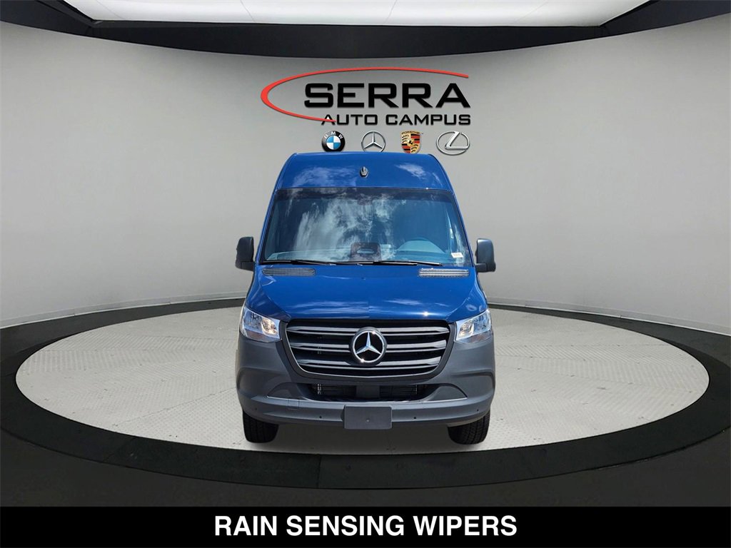 Used 2025 Mercedes-Benz Sprinter 2500 image 8