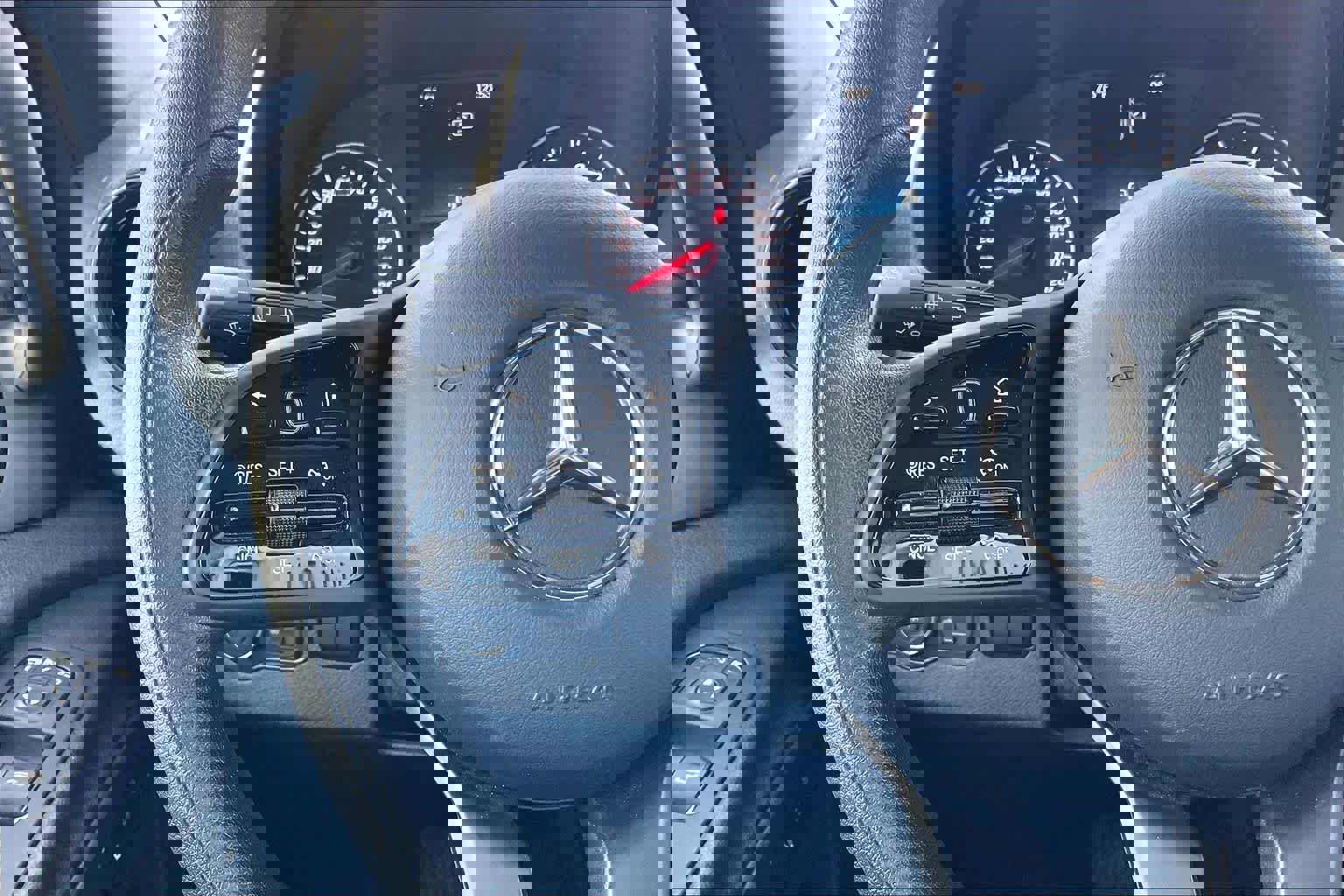 Used 2021 Mercedes-Benz Sprinter 2500 image 24