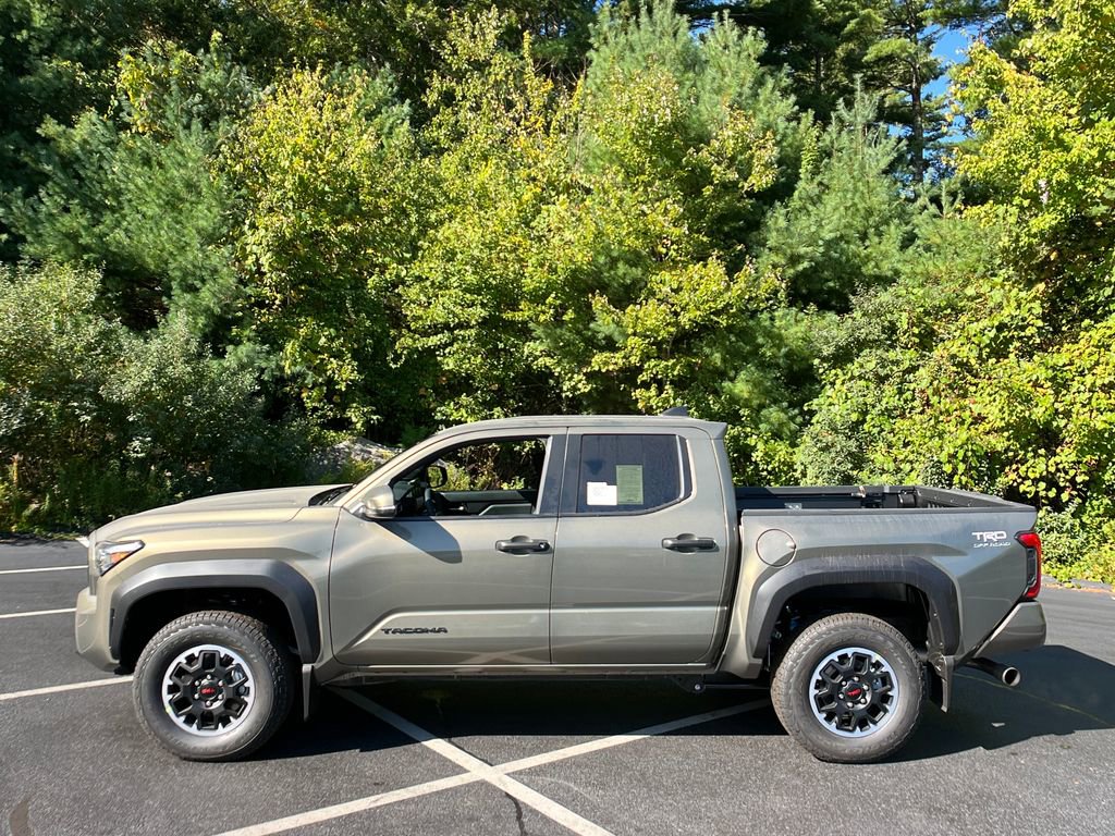 New 2025 Toyota Tacoma TRD Off-Road w/ TRD Off Road Upgrade Package image 2