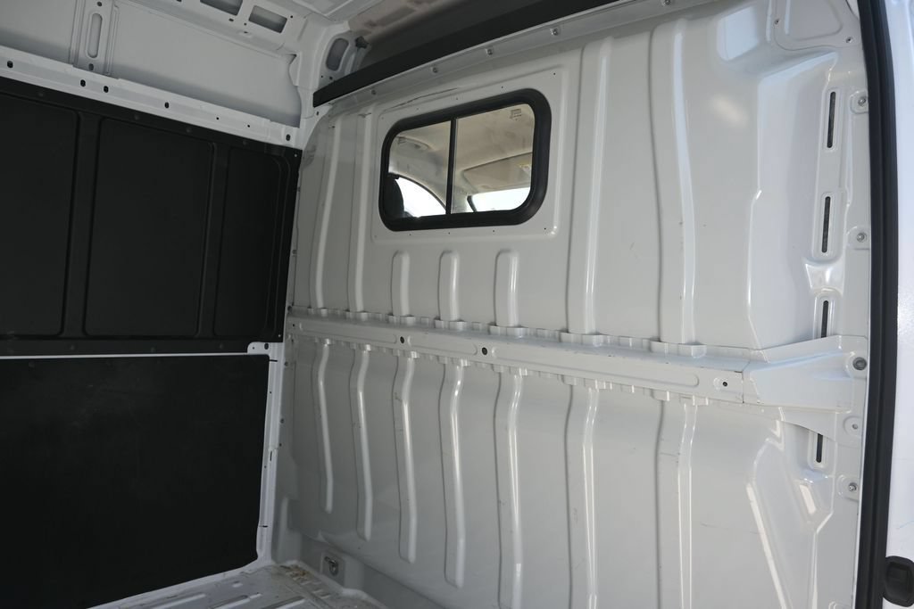 Used 2026 RAM ProMaster 2500 w/ Convenience Group FWD image 16