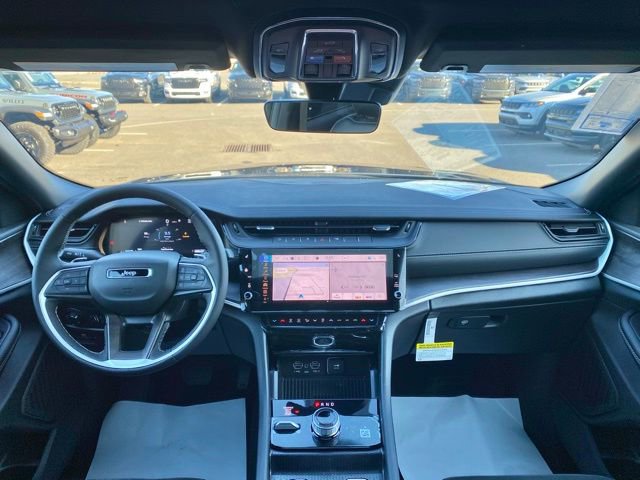 New 2026 Jeep Grand Cherokee Altitude image 22