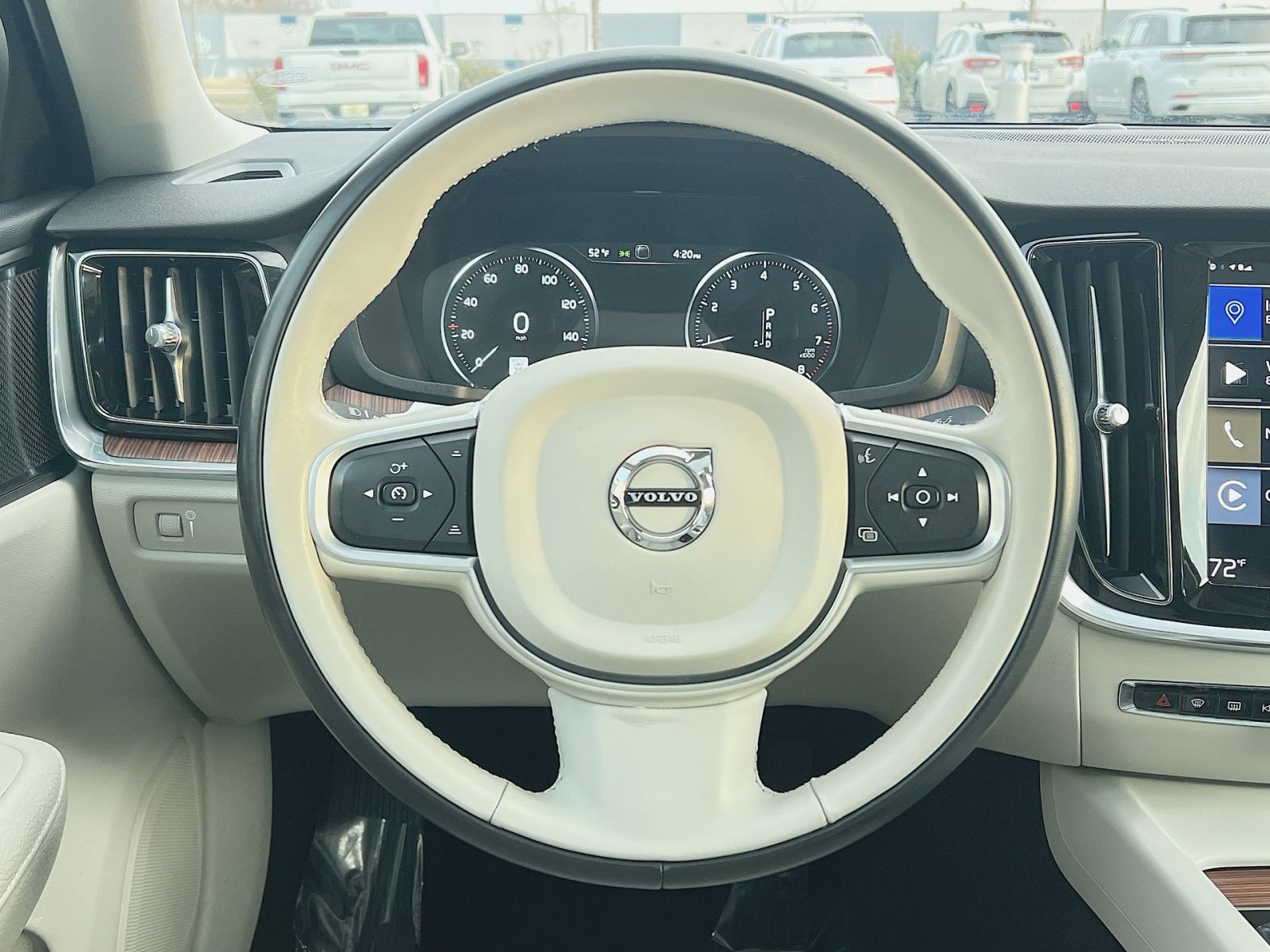 Used 2021 Volvo S60 T5 Momentum image 16