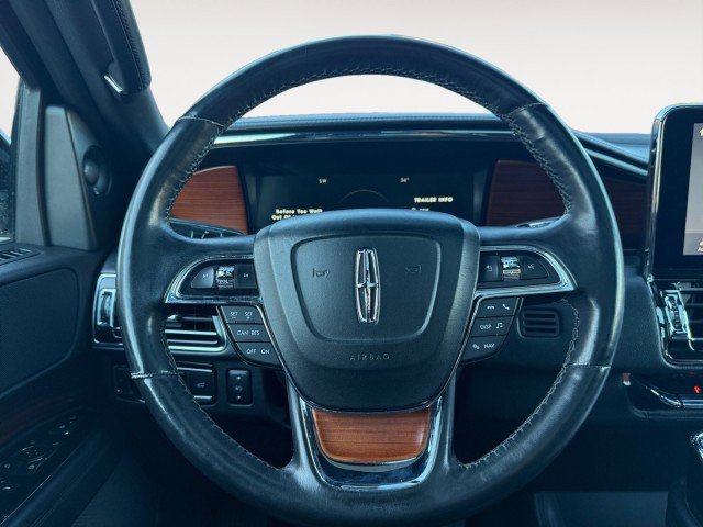 Used 2018 Lincoln Navigator L Reserve w/ Cargo Package image 12