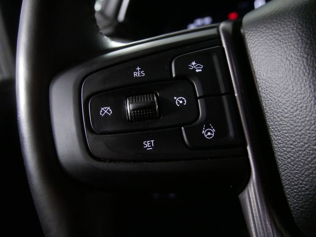Used 2024 GMC Yukon Denali Ultimate AWD/4WD image 23