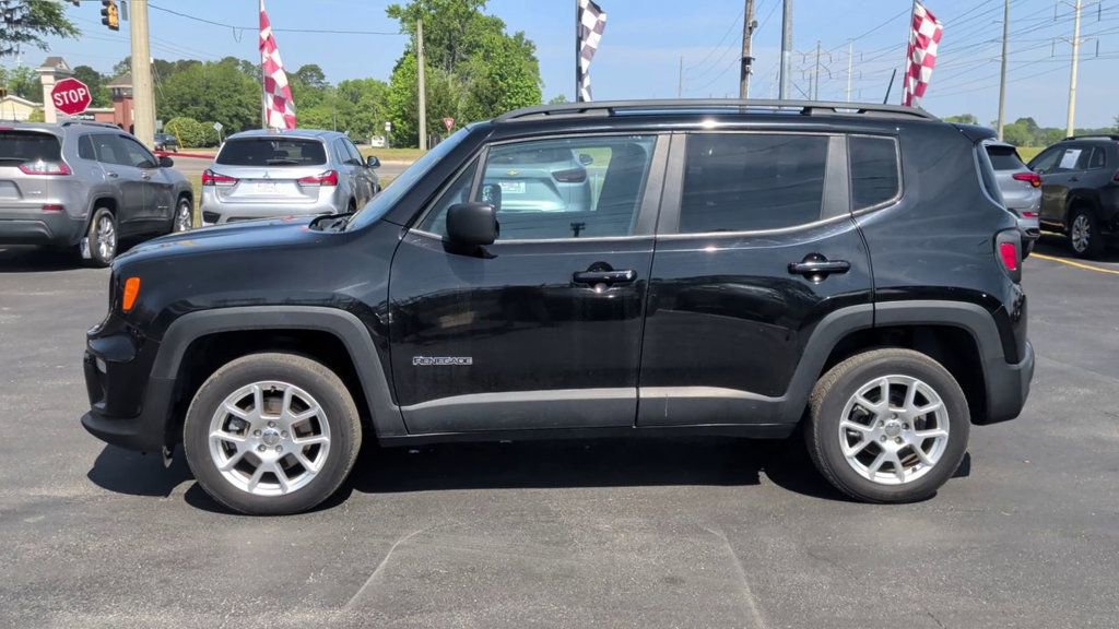 Used 2020 Jeep Renegade Sport w/ Sport Appearance Group AWD/4WD image 5