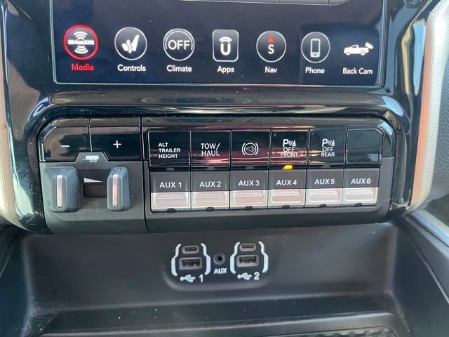 Used 2021 RAM 3500 Laramie AWD/4WD image 33