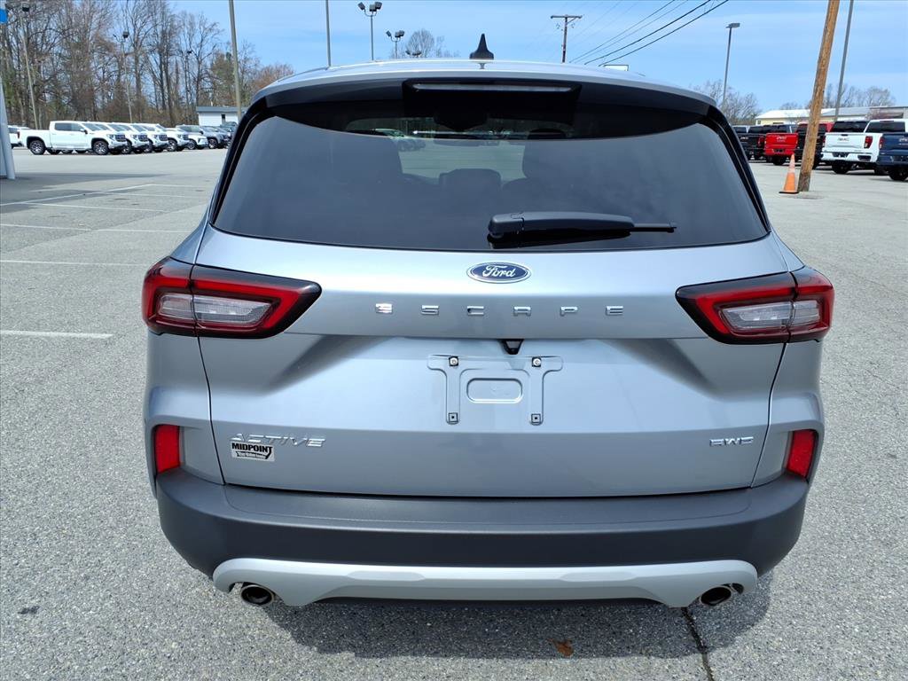 Used 2024 Ford Escape Active image 5